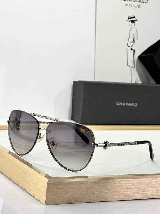 Picture of Chopard Sunglasses _SKUfw70786943fw